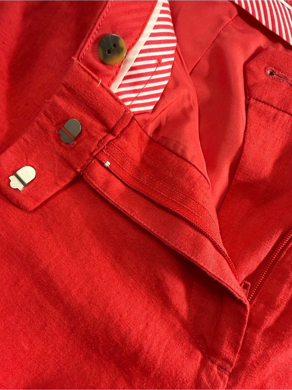 Women’s Red Casual Linen Blend Pants - Picture 10 of 10